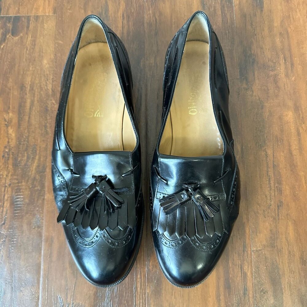 SALVATORE FERRAGAMO Kiltie Tassel Loafers Black Leather